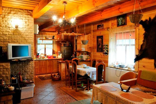 Вілла Gajowka Sajczyce - Gospodarstwo Agroturystyczne Холм Екстер'єр фото